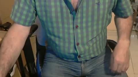 Snapshot of angelgarcia269 chatting on 02/22/25, 11:35 angelgarcia269 online show from 02/22/25, 11:35