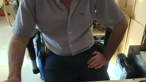 Snapshot of angelgarcia269 chatting on 04/22/26, 11:56 angelgarcia269 online show from 04/22/26, 11:56
