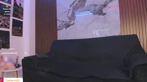 Angel online show from 12/03/25, 07:23