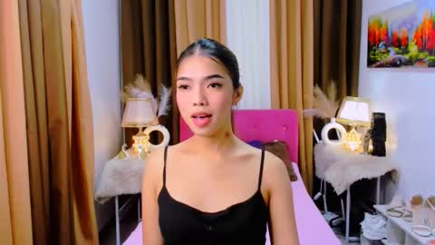 Snapshot of angelic076039 chatting on 10/08/25, 01:25 MISS PAU online show from 10/08/25, 01:25