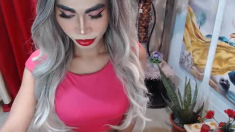 DIVINE ANGEL online show from 02/02/25, 11:42