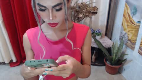 DIVINE ANGEL online show from 02/05/25, 05:41