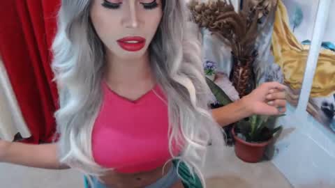 DIVINE ANGEL online show from 02/07/25, 01:58