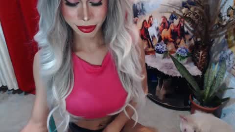 DIVINE ANGEL online show from 02/14/25, 05:14