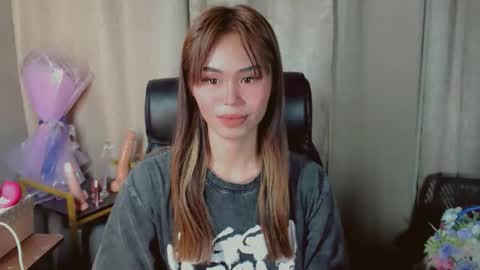 Snapshot of angelic_sex chatting on 03/22/26, 05:38 Angelica online show from 03/22/26, 05:38