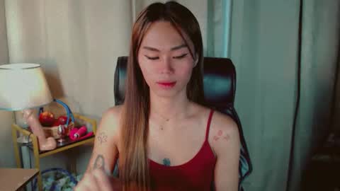 Snapshot of angelic_sex chatting on 05/12/26, 11:13 Angelica online show from 05/12/26, 11:13
