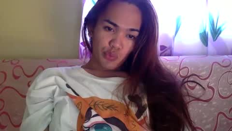 Yhanna online show from 12/24/24, 06:33