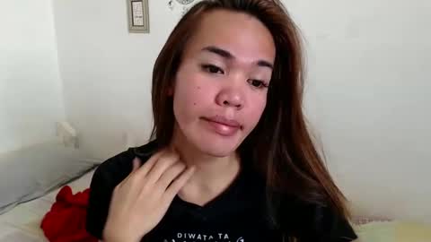 Yhanna online show from 01/21/25, 02:43