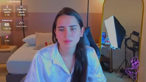 Snapshot of angelica_dymond chatting on 04/11/26, 12:53 A N G E L I C A online show from 04/11/26, 12:53