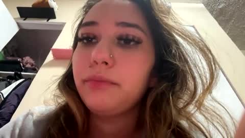 Snapshot of angelicasn0w chatting on 01/31/25, 03:41 AngelicaSnow AngelParis online show from 01/31/25, 03:41