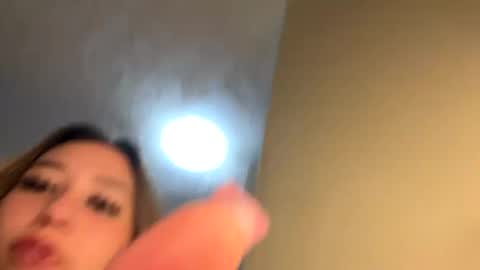 Snapshot of angelicasn0w chatting on 02/12/25, 05:37 AngelicaSnow AngelParis online show from 02/12/25, 05:37