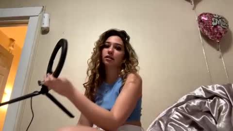 Snapshot of angelicasn0w chatting on 02/27/25, 02:53 AngelicaSnow AngelParis online show from 02/27/25, 02:53