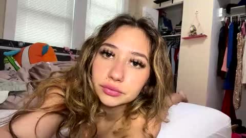 Snapshot of angelicasn0w chatting on 03/04/25, 10:16 AngelicaSnow AngelParis online show from 03/04/25, 10:16