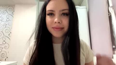 Alice online show from 12/21/25, 03:08