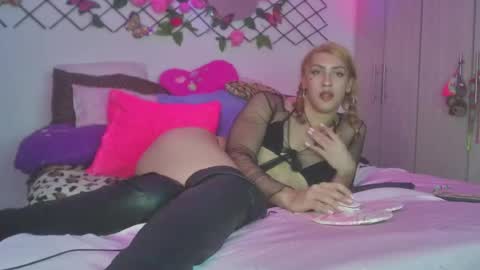 Snapshot of angelicuntyxxx chatting on 03/24/26, 09:36 ANGELICUNTYXXX online show from 03/24/26, 09:36