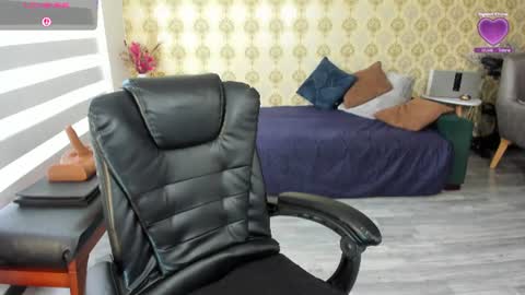 angelina_class_7 online show from 06/19/26, 02:10