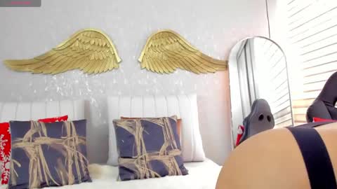 Angelina online show from 05/07/26, 04:56