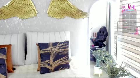 Angelina online show from 05/14/26, 06:15
