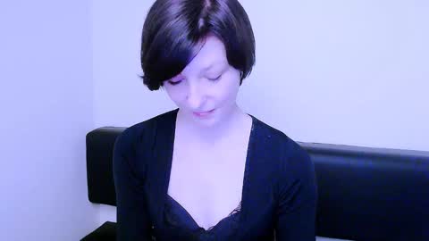 Angelina online show from 01/29/25, 10:48