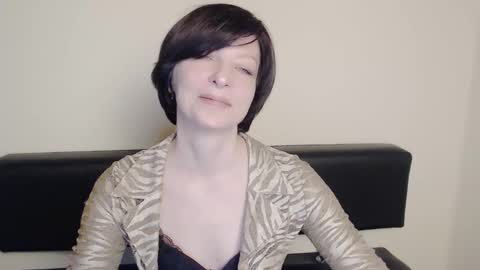 Angelina online show from 02/08/25, 07:37