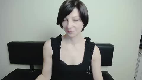 Angelina online show from 02/14/25, 08:31