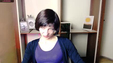 Angelina online show from 10/09/25, 06:22