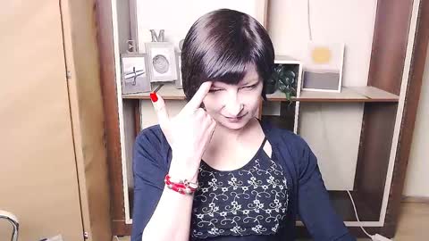 Snapshot of angelinalov_ chatting on 04/16/26, 08:04 Angelina online show from 04/16/26, 08:04
