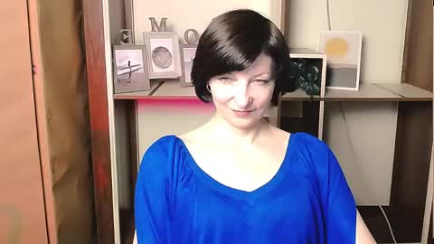 Snapshot of angelinalov_ chatting on 04/29/26, 08:40 Angelina online show from 04/29/26, 08:40
