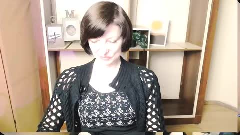 Snapshot of angelinalov_ chatting on 05/18/26, 08:53 Angelina online show from 05/18/26, 08:53