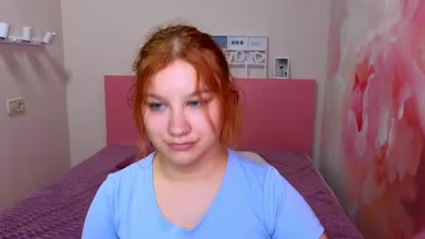 AngelinaLow online show from 06/15/26, 11:23