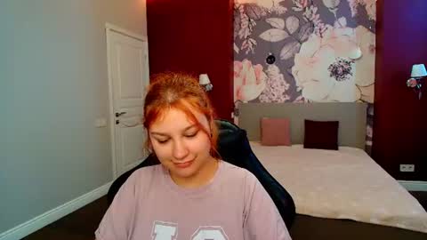 AngelinaLow online show from 06/22/26, 11:29