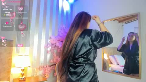 Snapshot of angelinarouse_ chatting on 01/16/26, 12:25 angelinarouse_ online show from 01/16/26, 12:25