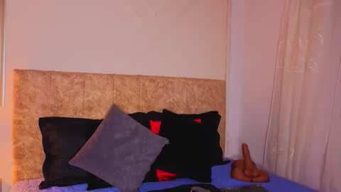 Snapshot of angelinarouse_ chatting on 03/18/26, 03:20 angelinarouse_ online show from 03/18/26, 03:20