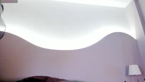 Angeline online show from 05/06/26, 08:14