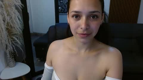 angeline_davies online show from 03/06/25, 02:29