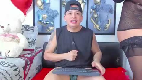 Snapshot of angeline_focus chatting on 07/27/26, 07:04 ANGELINE YAMPOLL online show from 07/27/26, 07:04