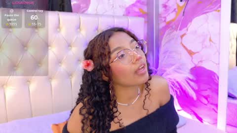 Snapshot of angeline_scot chatting on 06/05/26, 12:33 angeline_scot online show from 06/05/26, 12:33