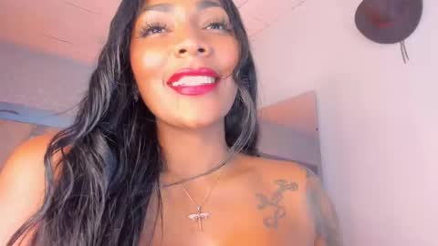 Snapshot of angelineheet chatting on 10/11/25, 09:19 Angeline Heet online show from 10/11/25, 09:19