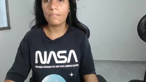 Snapshot of angelitaa_hot chatting on 06/02/26, 07:16 angela online show from 06/02/26, 07:16