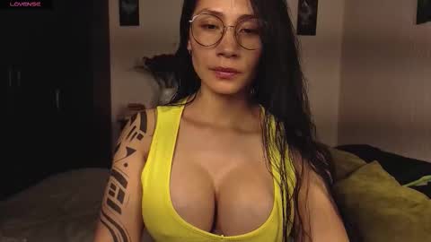 Snapshot of angellaisabella chatting on 03/10/26, 10:48 ANGELA ISABELLA online show from 03/10/26, 10:48