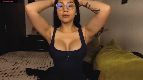 Snapshot of angellaisabella chatting on 05/15/26, 12:34 ANGELA ISABELLA online show from 05/15/26, 12:34