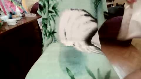 angelleah online show from 11/14/25, 07:34