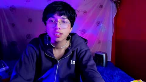 Angel  online show from 02/08/25, 07:04