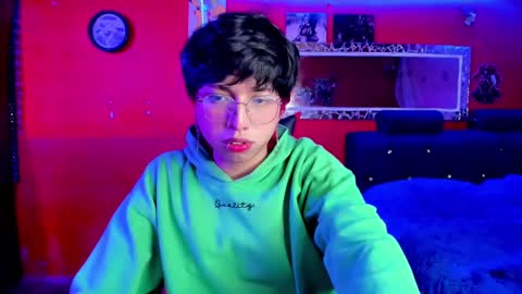 Angel  online show from 03/12/25, 05:02