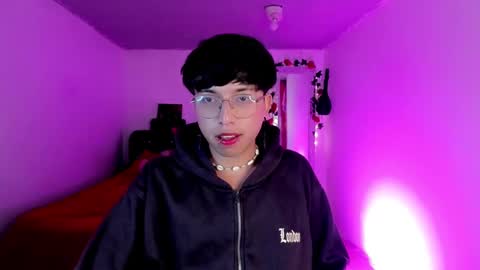 Angel  online show from 11/14/25, 05:06