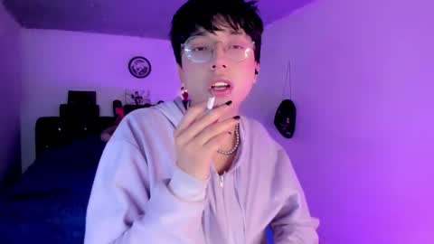 Snapshot of angellonfire chatting on 02/23/26, 02:42 Angel online show from 02/23/26, 02:42