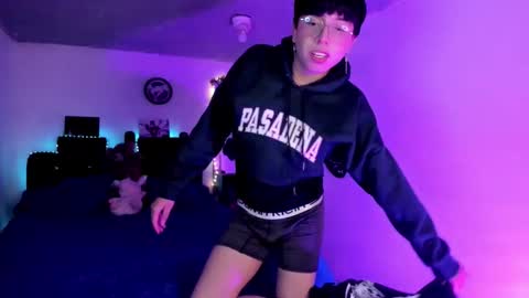 Snapshot of angellonfire chatting on 02/28/26, 03:40 Angel online show from 02/28/26, 03:40