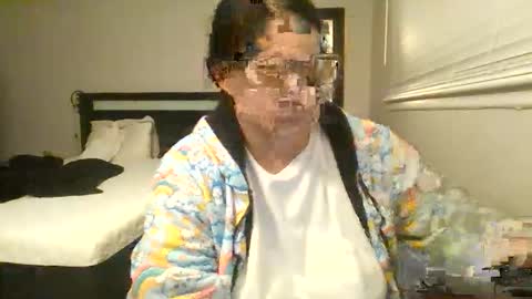 Angel Marie online show from 05/15/26, 04:08