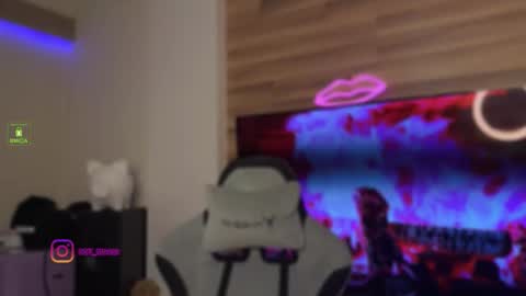 angelmi171 online show from 10/01/25, 06:36