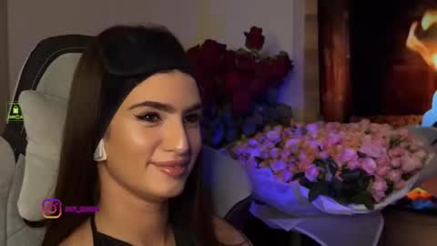 angelmi171 online show from 10/11/25, 08:51